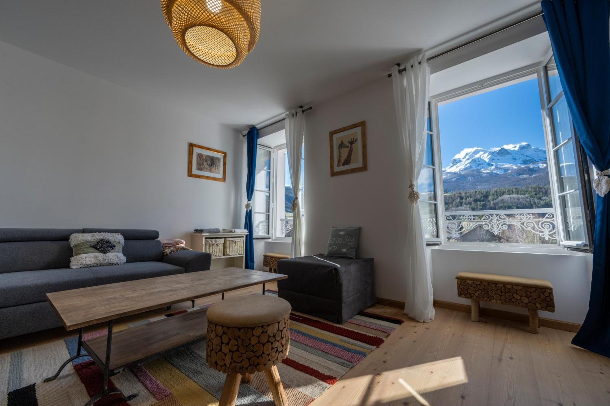 Petite Anita - Centre Ville - Parking Prive Barcelonnette Ngoại thất bức ảnh