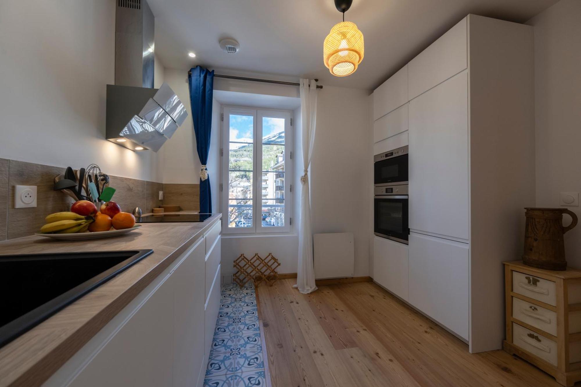 Petite Anita - Centre Ville - Parking Prive Barcelonnette Ngoại thất bức ảnh